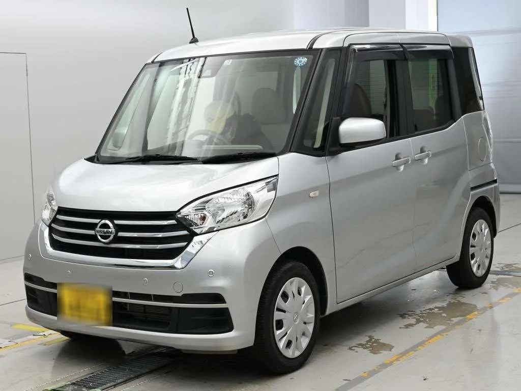 Nissan Dayz Roox B21A 2019